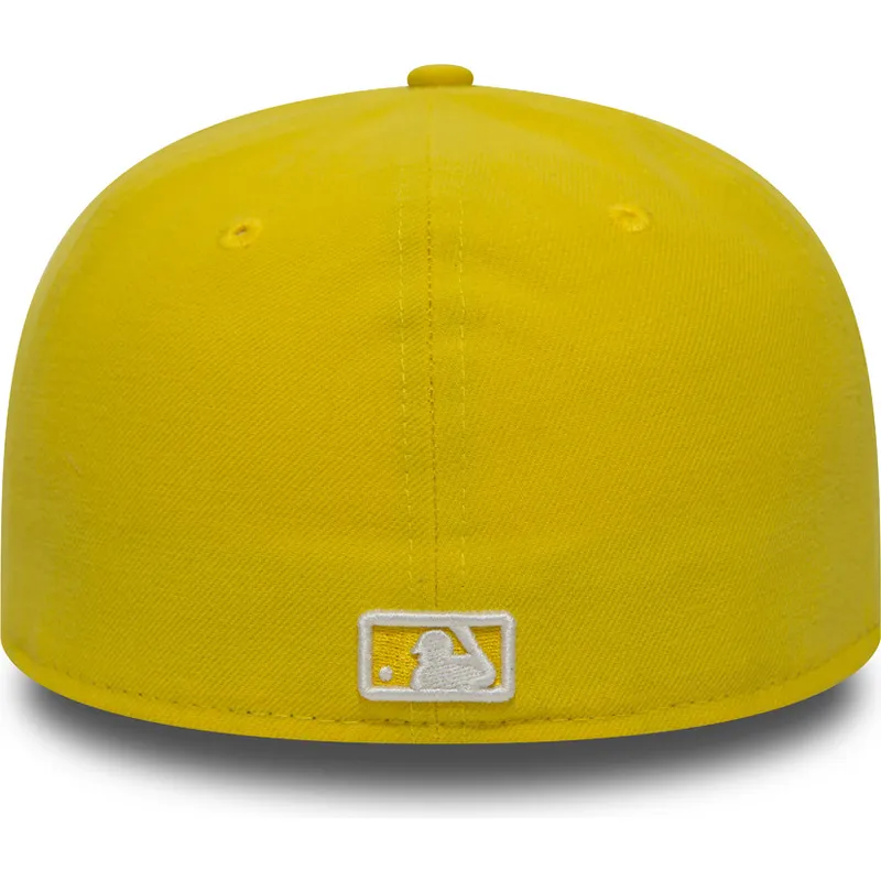 plana-59fifty-essential-new-york-yankees-mlb-new-era