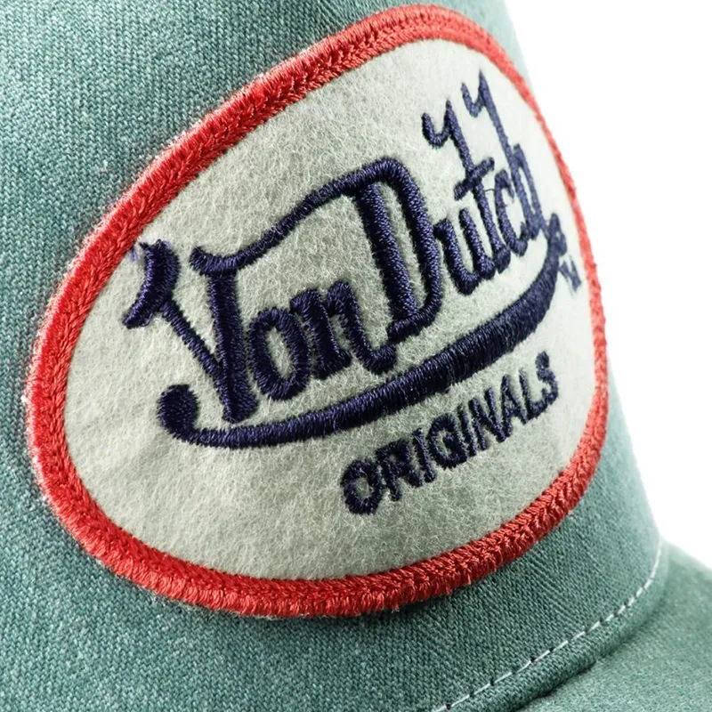 curva-snapback-von-dutch curva-snapback-von-dutch