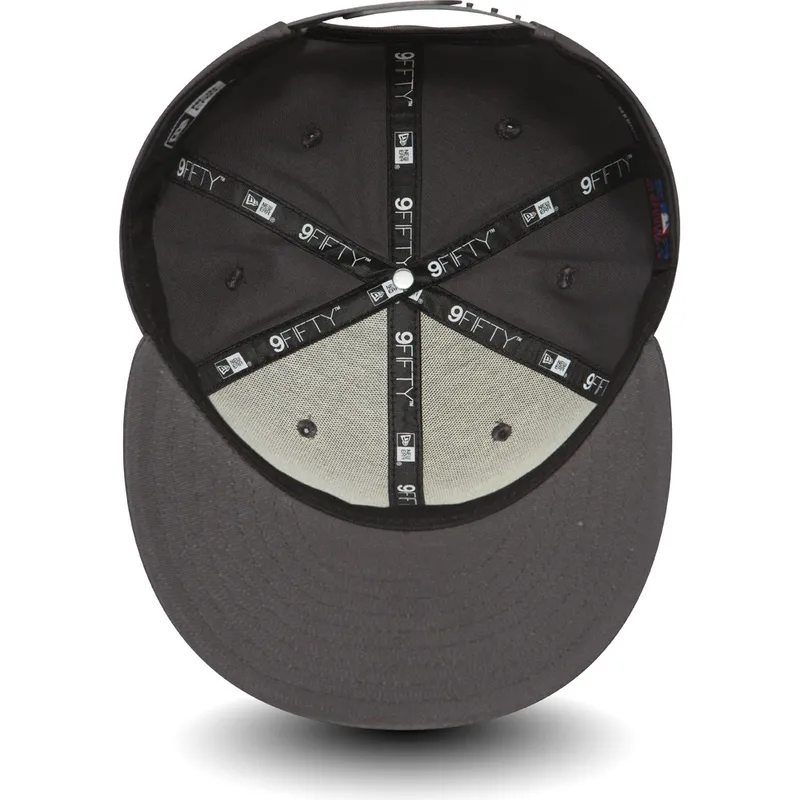 plana-snapback-negro-9fifty-league-essential-los-angeles-dodgers-mlb-new-era plana-snapback-negro-9fifty-league-essential-los-angeles-dodgers-mlb-new-era