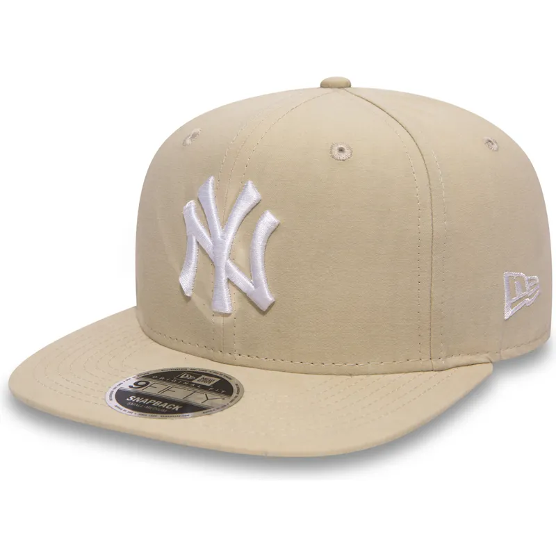 plana-snapback-9fifty-lightweight-essential-new-york-yankees-mlb-new-era