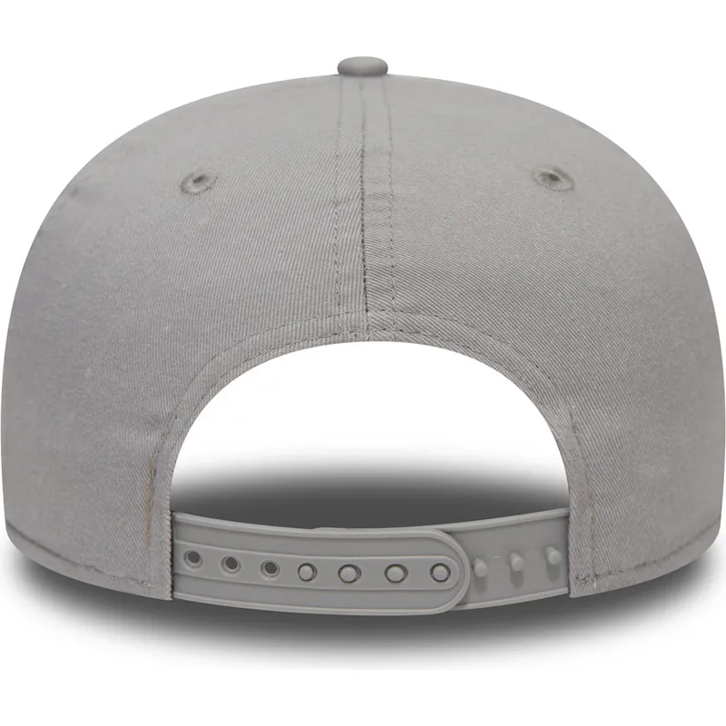 plana-snapback-9fifty-chain-stitch-toronto-raptors-nba-new-era