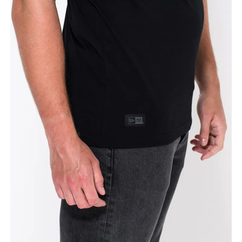 camiseta-manga-corta-negra-originators-new-era