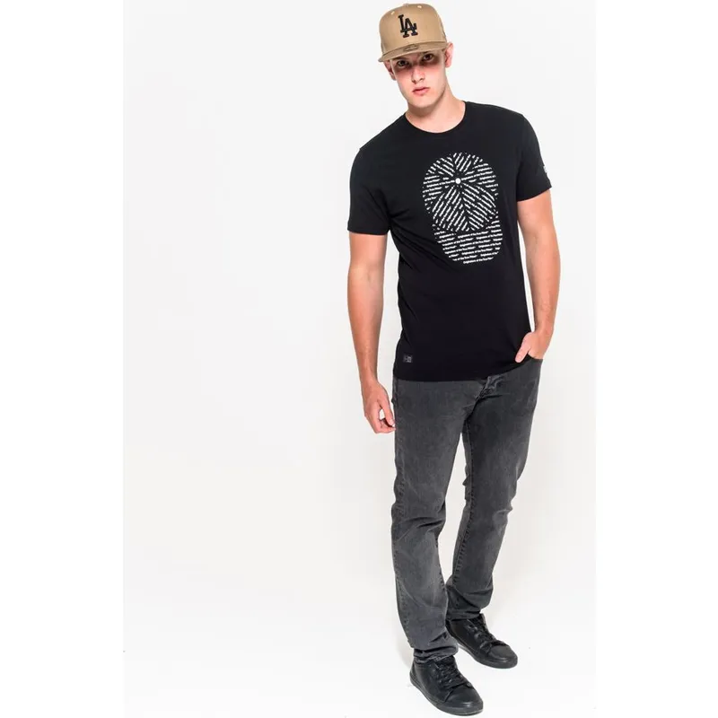 camiseta-manga-corta-negra-originators-new-era