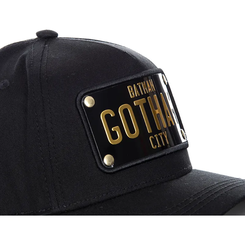 curva-snapback-batman-dc-comics-capslab
