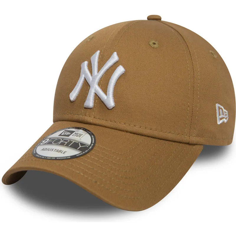 curva-claro-9forty-essential-new-york-yankees-mlb-new-era