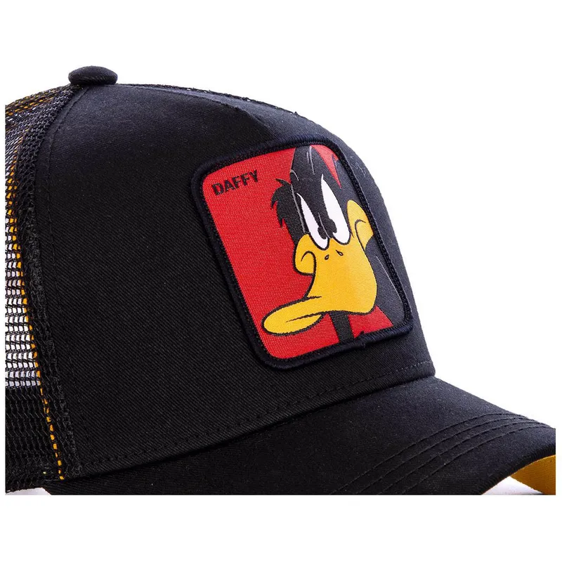 trucker-daf1-looney-tunes-capslab