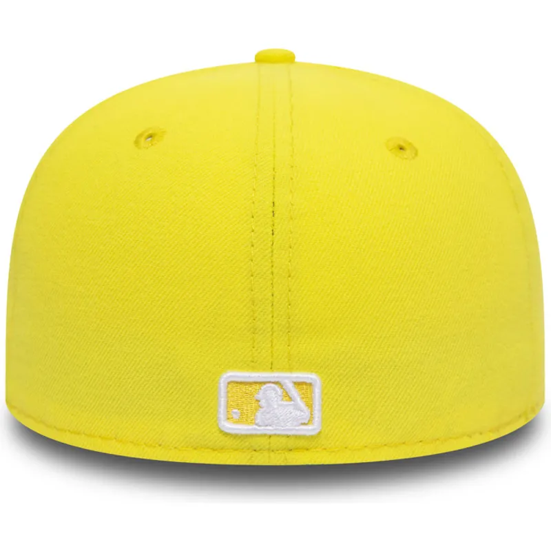 plana-59fifty-essential-new-york-yankees-mlb-new-era