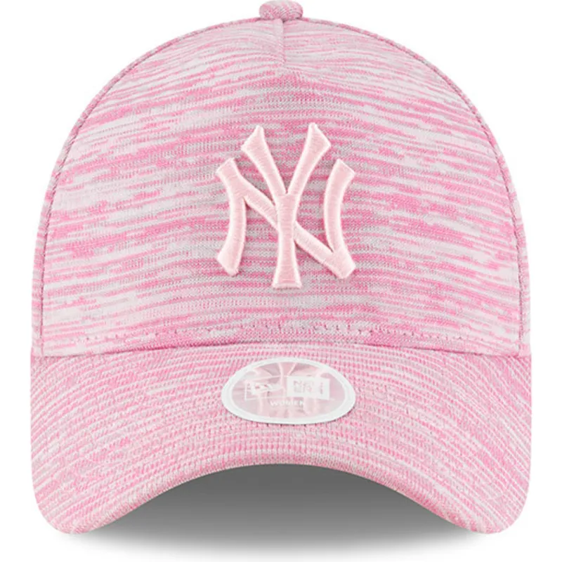 curva-snapback-ajustable-9forty-a-frame-engineered-fit-new-york-yankees-mlb-new-era