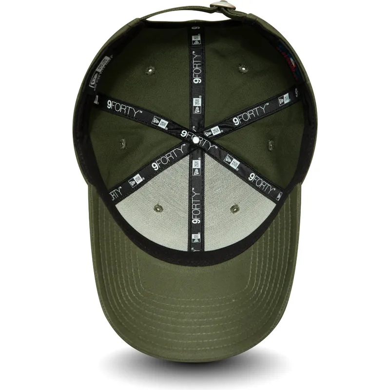 curva-negro-9forty-league-essential-new-york-yankees-mlb-new-era