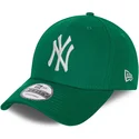 curva-9forty-league-essential-new-york-yankees-mlb-new-era