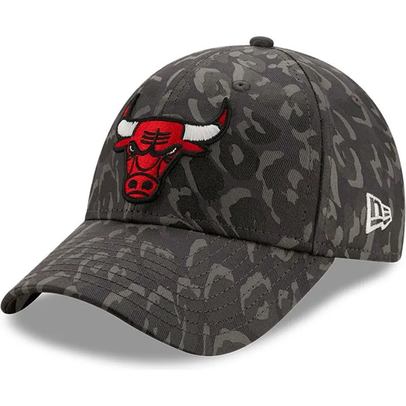 curva-negro-9forty-all-over-camo-chicago-bulls-nba-new-era