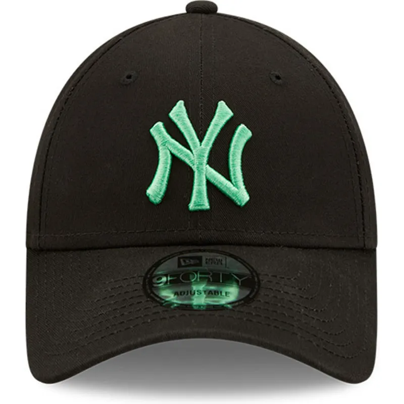 curva-9forty-league-essential-new-york-yankees-mlb-new-era curva-9forty-league-essential-new-york-yankees-mlb-new-era