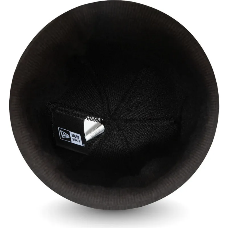 essential-cuff-new-era