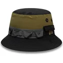 bucket-negro-y-verde-panelled-adventure-new-era