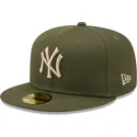 plana-59fifty-league-essential-new-york-yankees-mlb-new-era