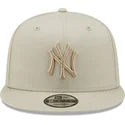 plana-snapback-9fifty-league-essential-new-york-yankees-mlb-new-era