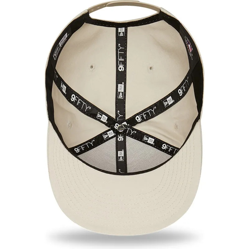 plana-snapback-9fifty-league-essential-new-york-yankees-mlb-new-era