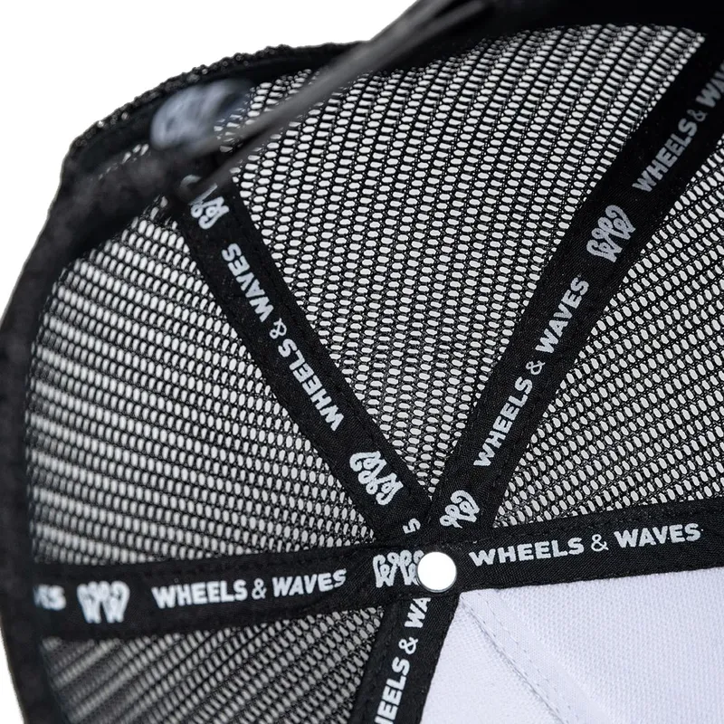 trucker-nuts-bw-ww26-wheels-and-waves trucker-nuts-bw-ww26-wheels-and-waves