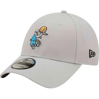 New Era Curved Brim Youth 9FORTY Sporty Kids Looney Tunes Bugs Bunny Grey Adjustable Cap