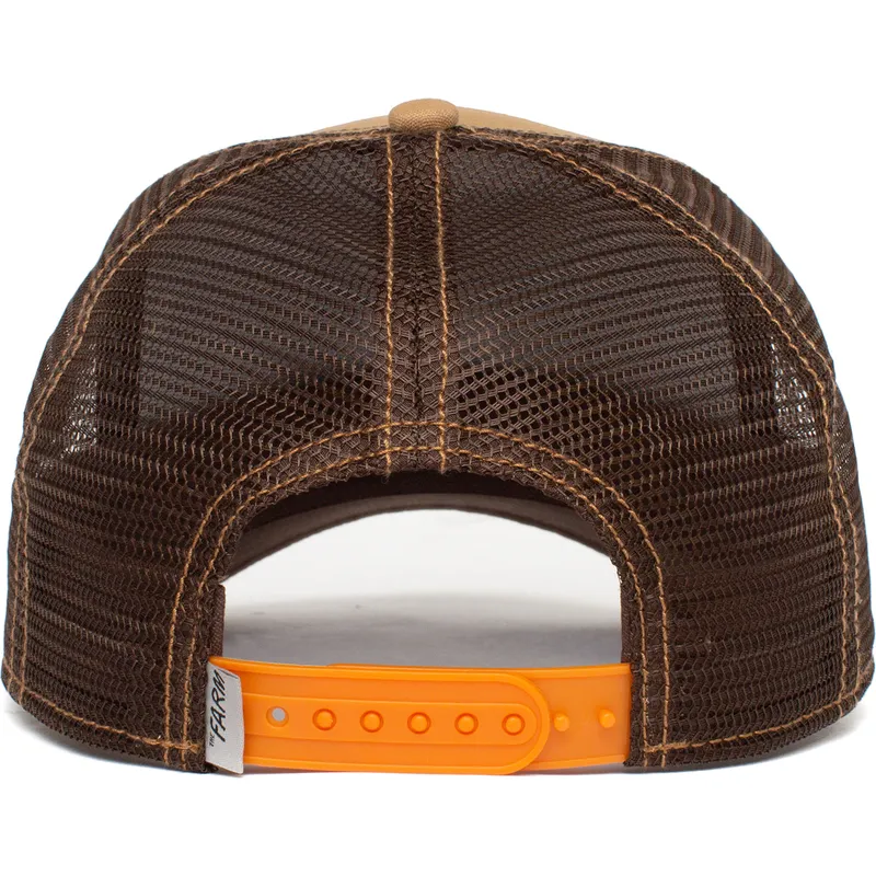 trucker-labrador-retriever-the-loyal-dog-the-farm-goorin-bros
