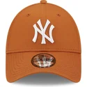 curva-9forty-league-essential-new-york-yankees-mlb-new-era