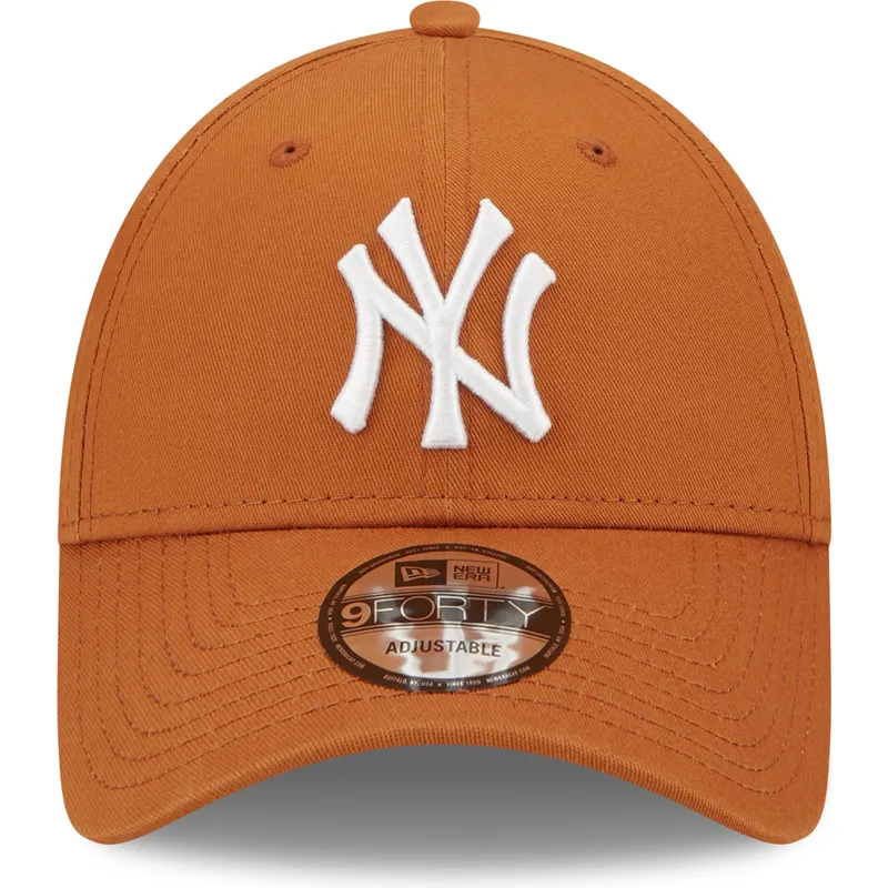 curva-9forty-league-essential-new-york-yankees-mlb-new-era