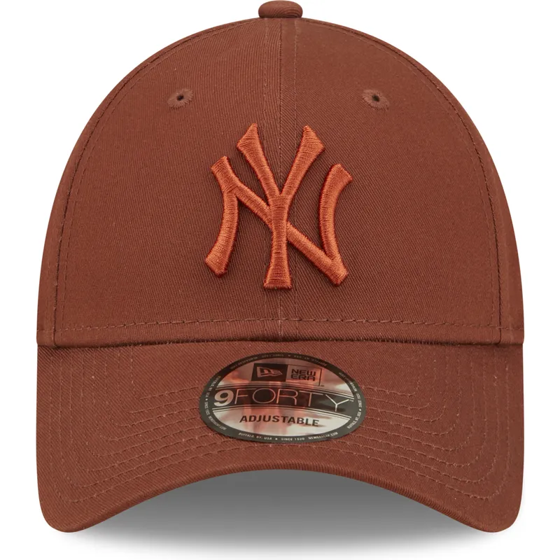 curva-9forty-league-essential-new-york-yankees-mlb-new-era curva-9forty-league-essential-new-york-yankees-mlb-new-era