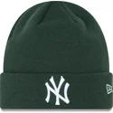 league-essential-cuff-new-york-yankees-mlb-new-era