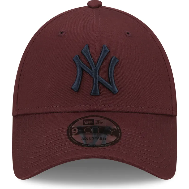 curva-granate-9forty-league-essential-new-york-yankees-mlb-new-era
