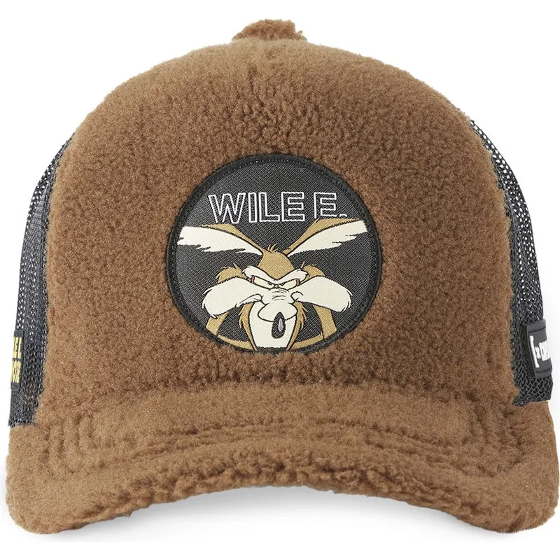 curva-snapback-looney-tunes-capslab