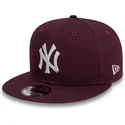 plana-snapback-granate-9fifty-essential-new-york-yankees-mlb-new-era