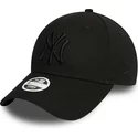 new-era-curved-brim-women-black-logo-9forty-essential-new-york-yankees-mlb-black-adjustable-cap