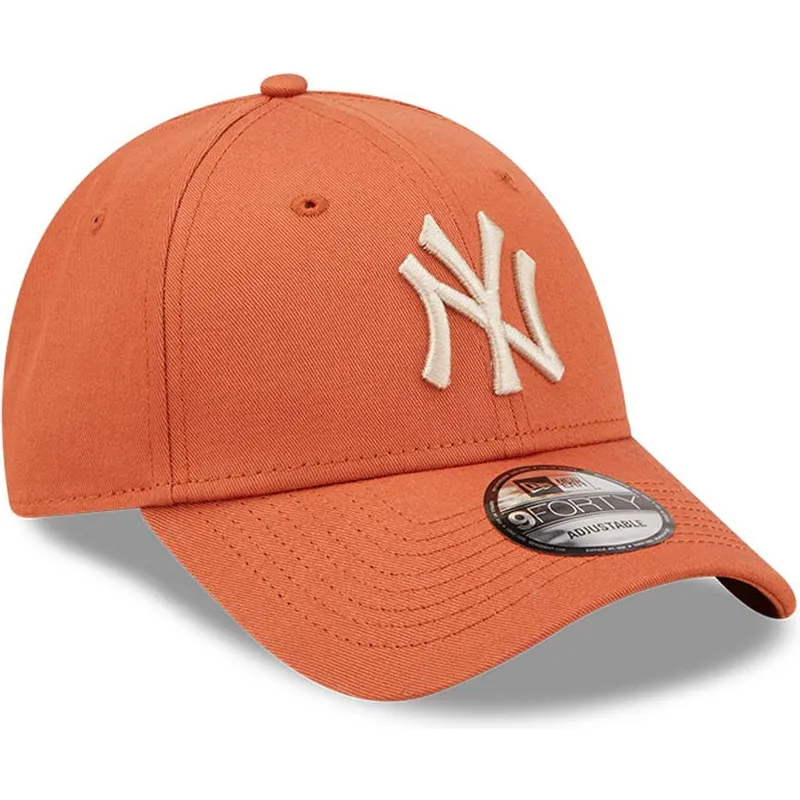 curva-9forty-league-essential-new-york-yankees-mlb-new-era curva-9forty-league-essential-new-york-yankees-mlb-new-era