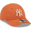 curva-pequeno-9forty-league-essential-new-york-yankees-mlb-new-era