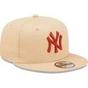 plana-snapback-9fifty-league-essential-new-york-yankees-mlb-new-era