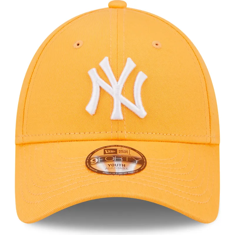 curva-9forty-league-essential-new-york-yankees-mlb-new-era