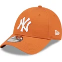 curva-9forty-league-essential-new-york-yankees-mlb-new-era