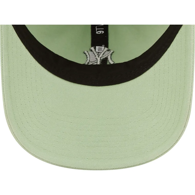 curva-claro-9twenty-mini-new-york-yankees-mlb-new-era curva-claro-9twenty-mini-new-york-yankees-mlb-new-era