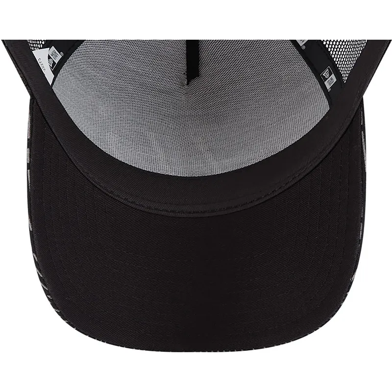 curva-snapback-a-frame-reflective-all-over-print-valentino-rossi-vr46-motogp-new-era