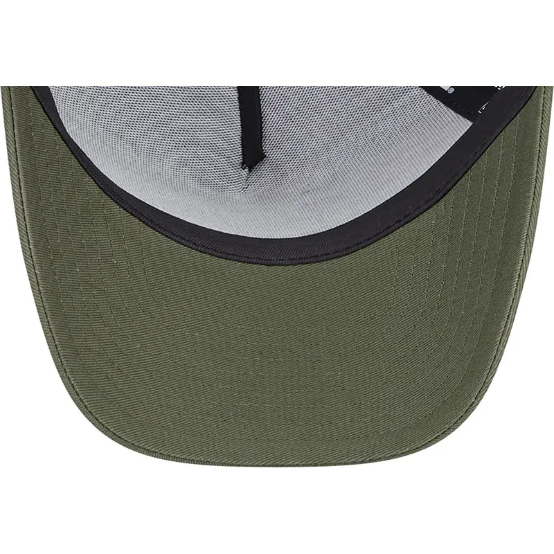 curva-snapback-a-frame-piolin-y-silvestre-looney-tunes-new-era