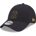 curva-9forty-team-outline-new-york-yankees-mlb-new-era