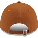 new-era-curved-brim-9forty-league-essential-los-angeles-dodgers-mlb-brown-adjustable-cap-with-beige-logo