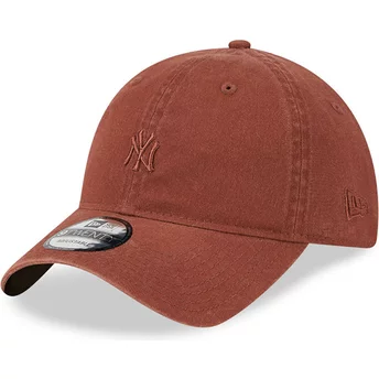 New Era Curved Brim Brown Logo 9TWENTY Mini Logo New York Yankees MLB Brown Adjustable Cap