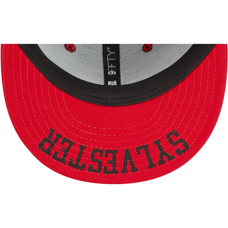 plana-snapback-9fifty-silvestre-looney-tunes-new-era