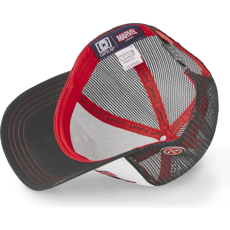 curva-snapback-deadpool-marvel-comics-capslab curva-snapback-deadpool-marvel-comics-capslab
