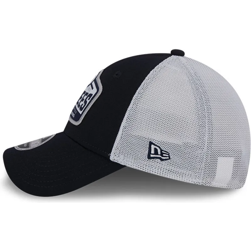 curva-snapback-9forty-stretch-snap-tab-new-york-yankees-mlb-new-era