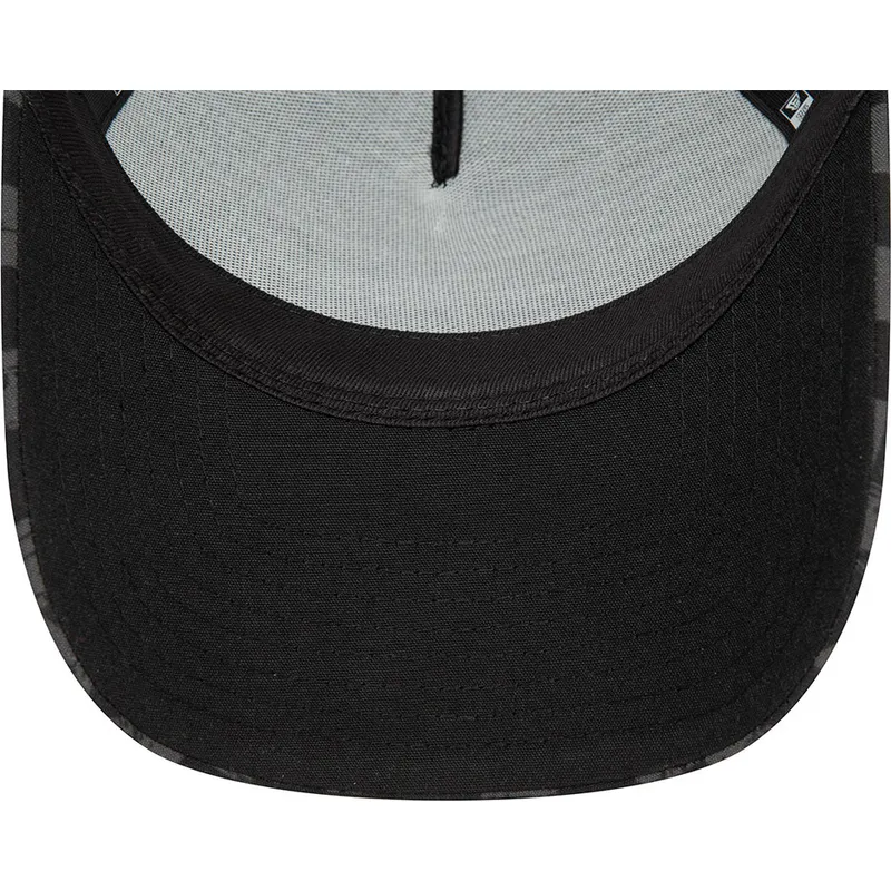 curva-snapback-9forty-a-frame-all-over-print-check-ducati-motor-motogp-new-era
