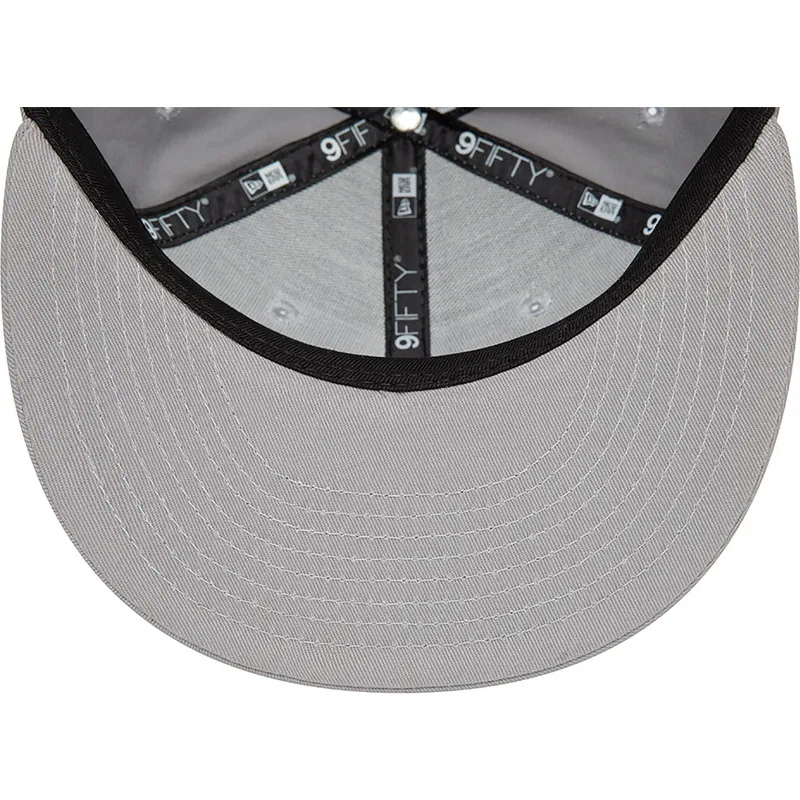 plana-snapback-9fifty-outline-new-york-yankees-mlb-new-era plana-snapback-9fifty-outline-new-york-yankees-mlb-new-era