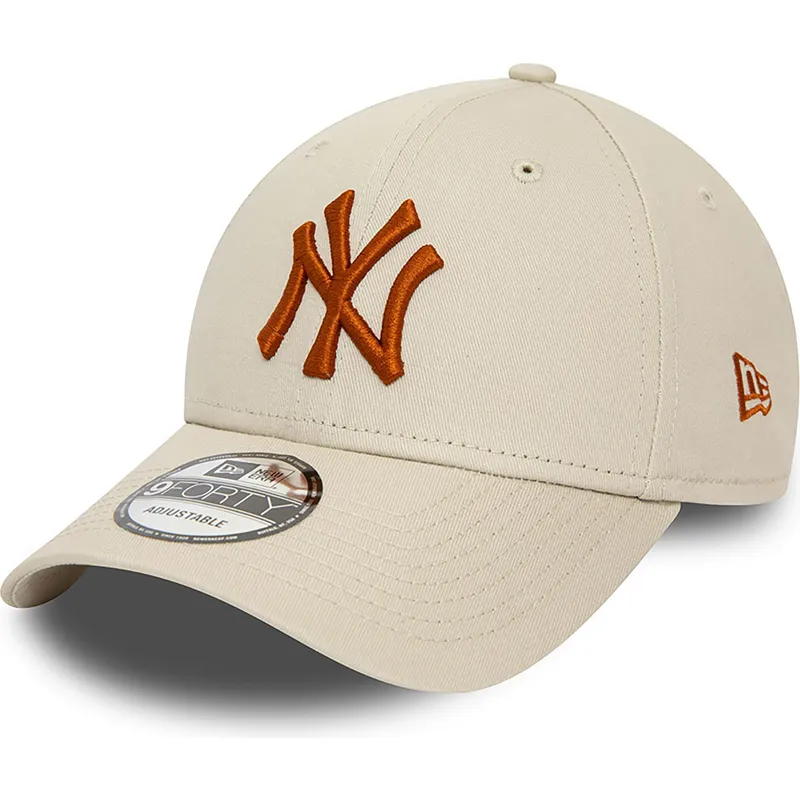 curva-marron-9forty-league-essential-new-york-yankees-mlb-new-era curva-marron-9forty-league-essential-new-york-yankees-mlb-new-era