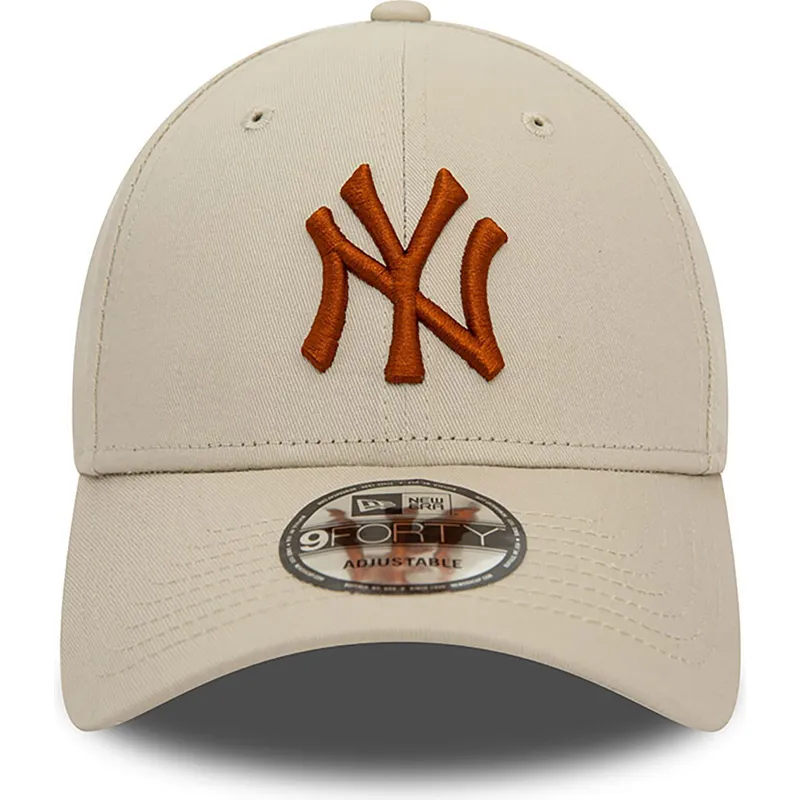 curva-marron-9forty-league-essential-new-york-yankees-mlb-new-era curva-marron-9forty-league-essential-new-york-yankees-mlb-new-era
